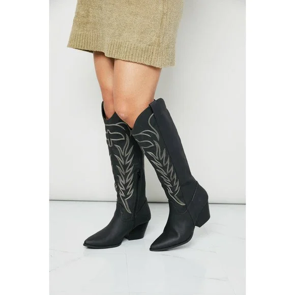 Qupid Cheyenne Nights Embroidered Knee High Cowboy Boots in Black - Picture 2 of 6